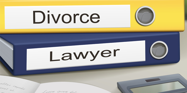 meeting-with-divorce-lawyers
