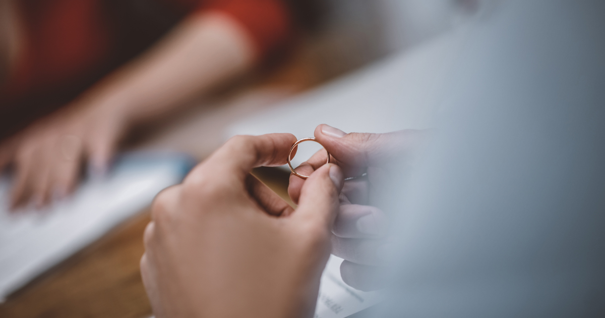 Legal Insights: How a First Consultation with Your Divorce Lawyer Can Make All the Difference