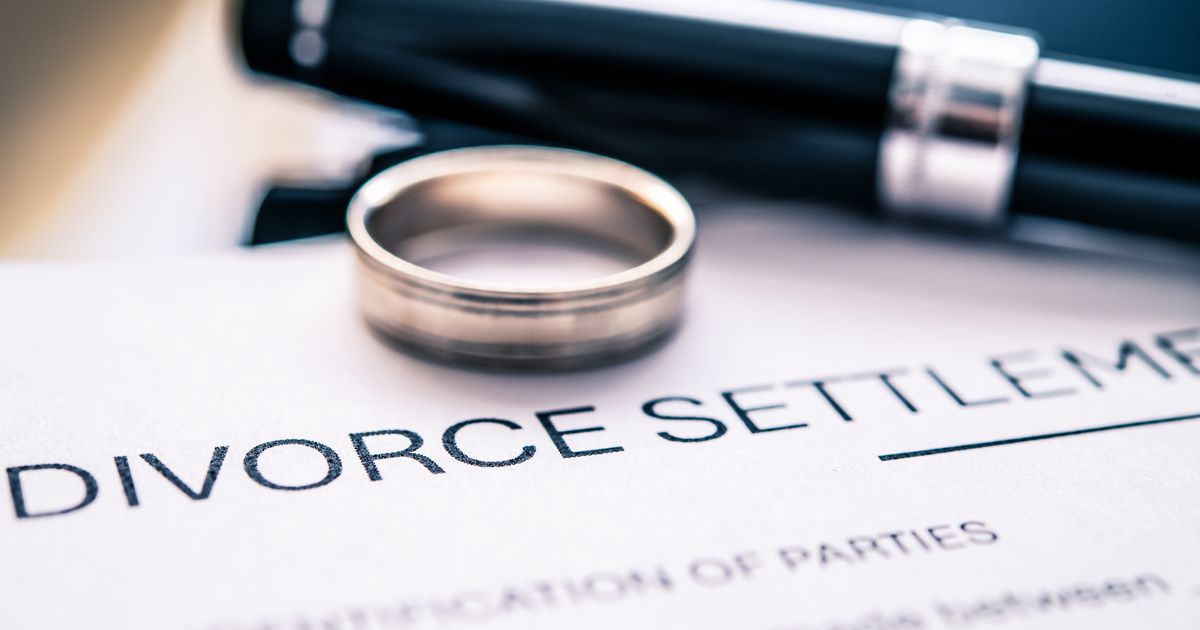 Looking for a Divorce Lawyer